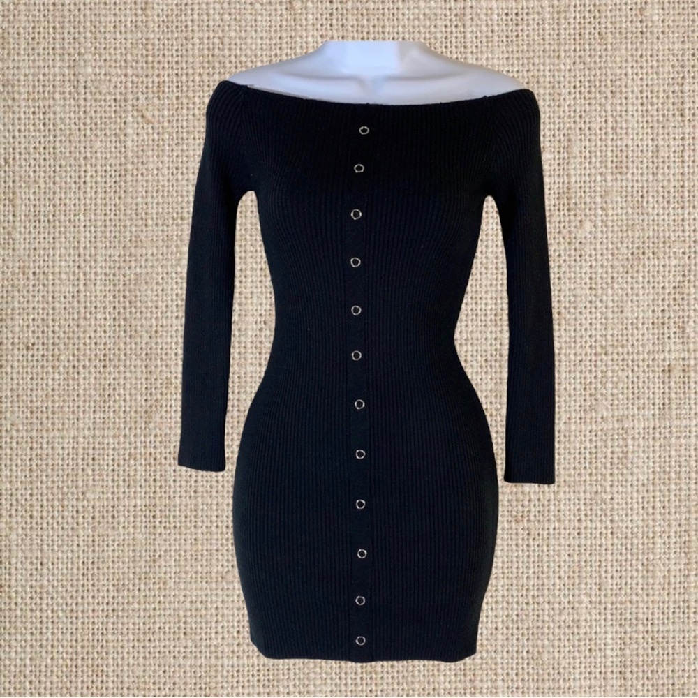 Off-Shoulder Black Button-Front Ribbed Bodycon Dress - Picture 3 of 3